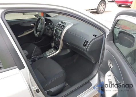 2013 Toyota Corolla S z USA, uszkodzony, nr VIN 5YFBU4EE4DP089706